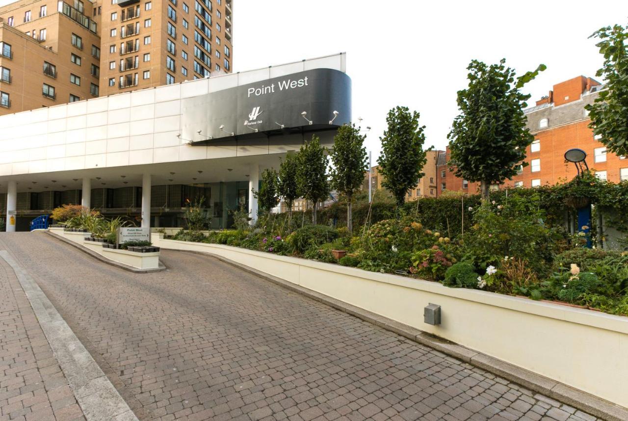 Point West Apartments London Eksteriør bilde