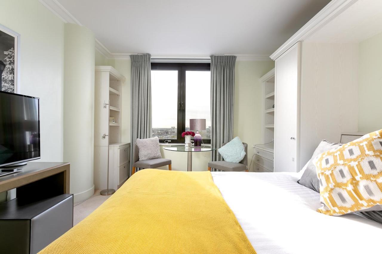 Point West Apartments London Eksteriør bilde